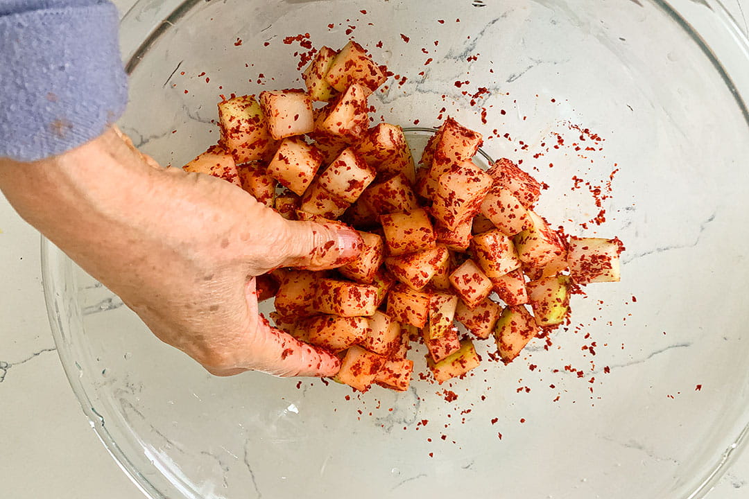 How to Make Radish Kimchi